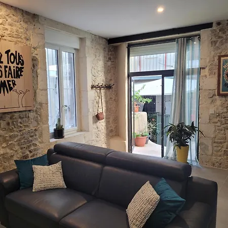 L'atypique Des Arenes Apartment *