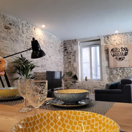 L'atypique Des Arenes Apartment Nimes